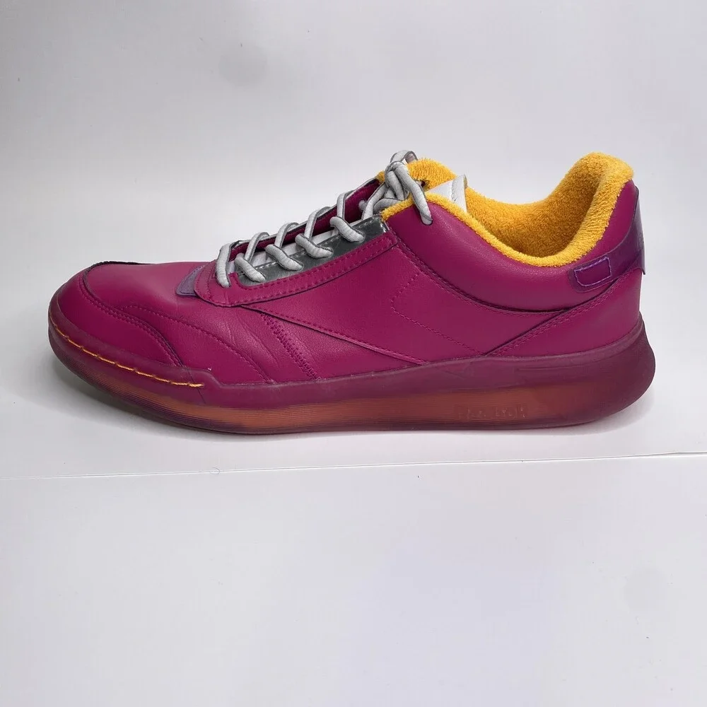 Reebok The Jetsons Flintstones Shoes Sneakers Mens Size 11 Purple Yellow Collab